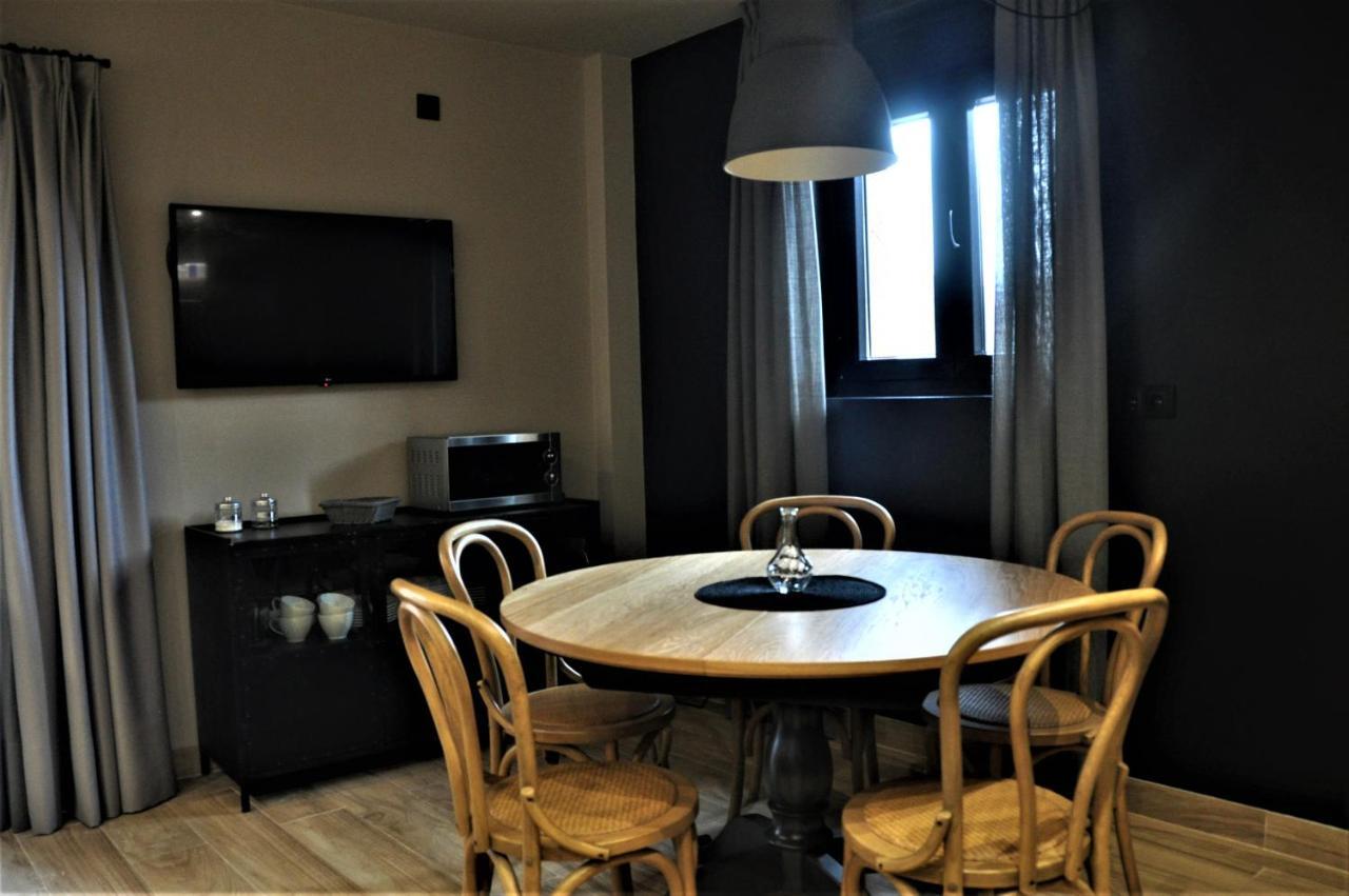 Apartamentos Las Agueeras Linares  Exterior photo